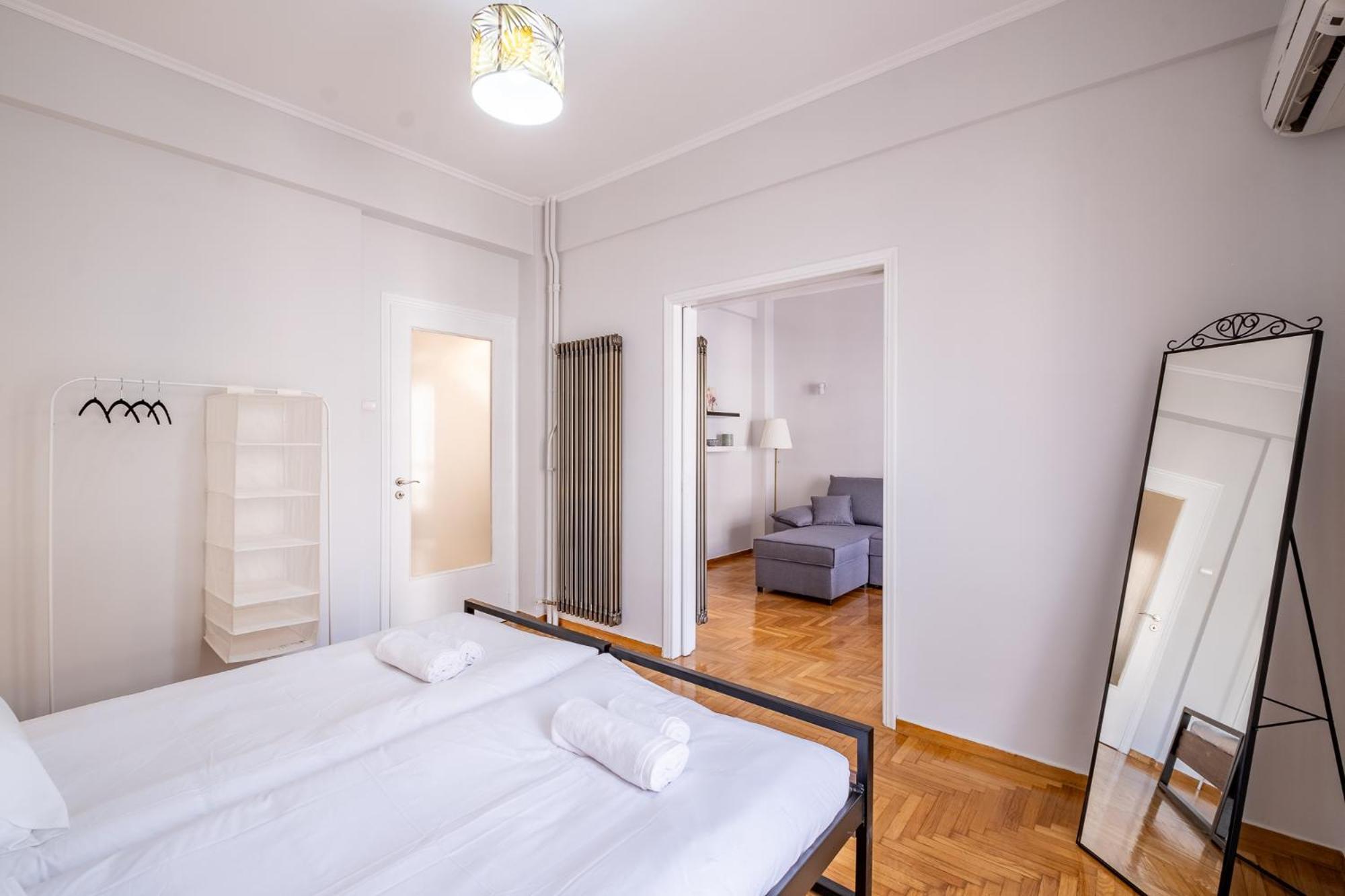 Lovely And Modern 3Bd Apartment Close To Ampelokipoi Metro Athènes Extérieur photo